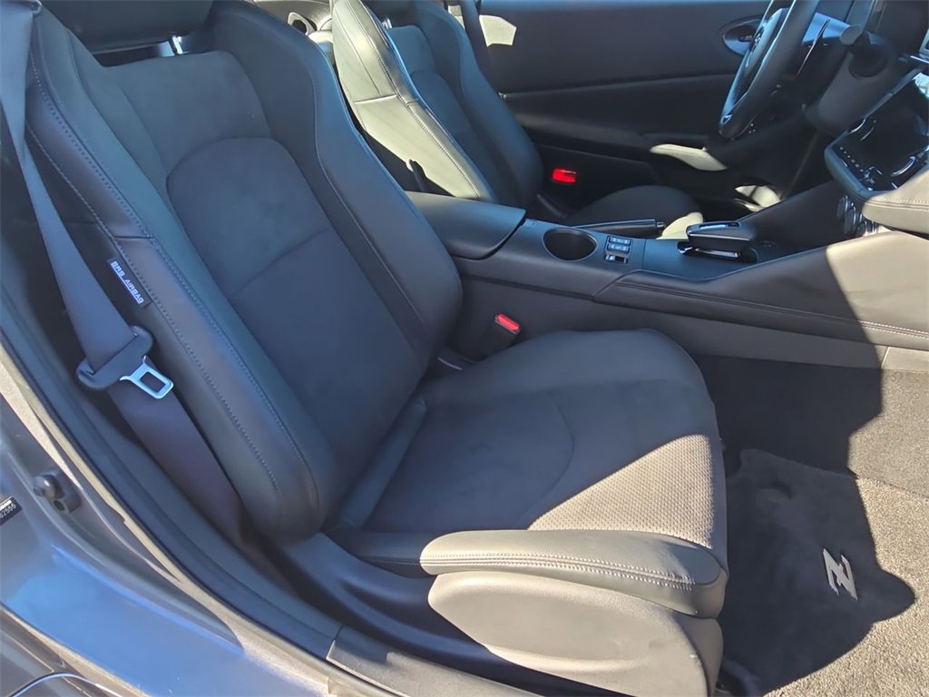 Used 2024 Nissan Z Performance w/ Floor Mat Package image 29
