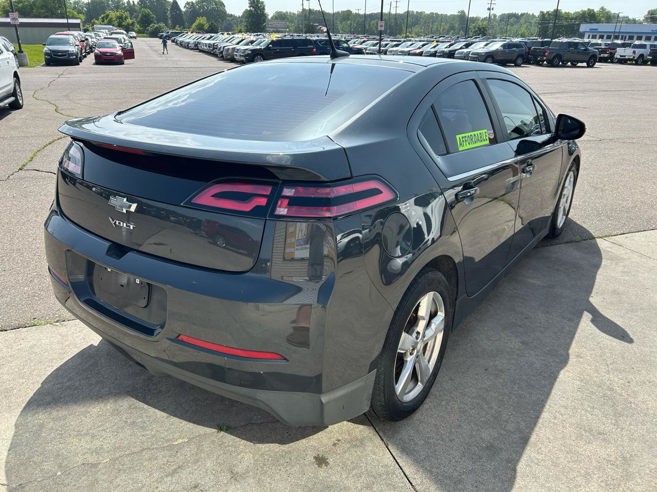 Used 2014 Chevrolet Volt FWD image 5