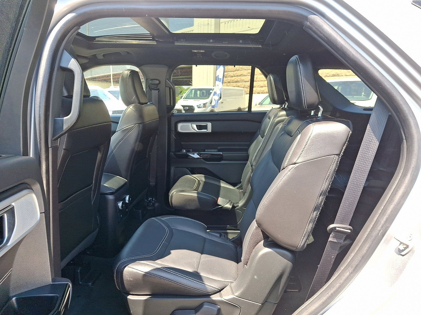 Certified 2022 Ford Explorer ST w/ Equipment Group 401A AWD/4WD image 10