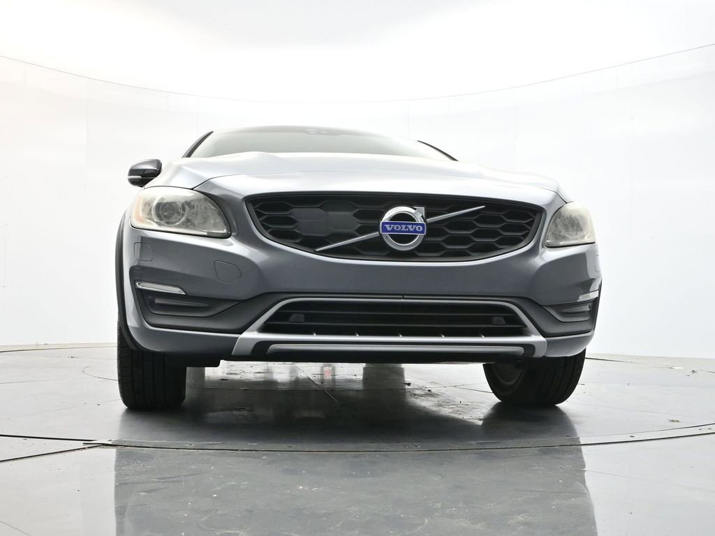 Used 2017 Volvo S60 T5 Cross Country Platinum image 32