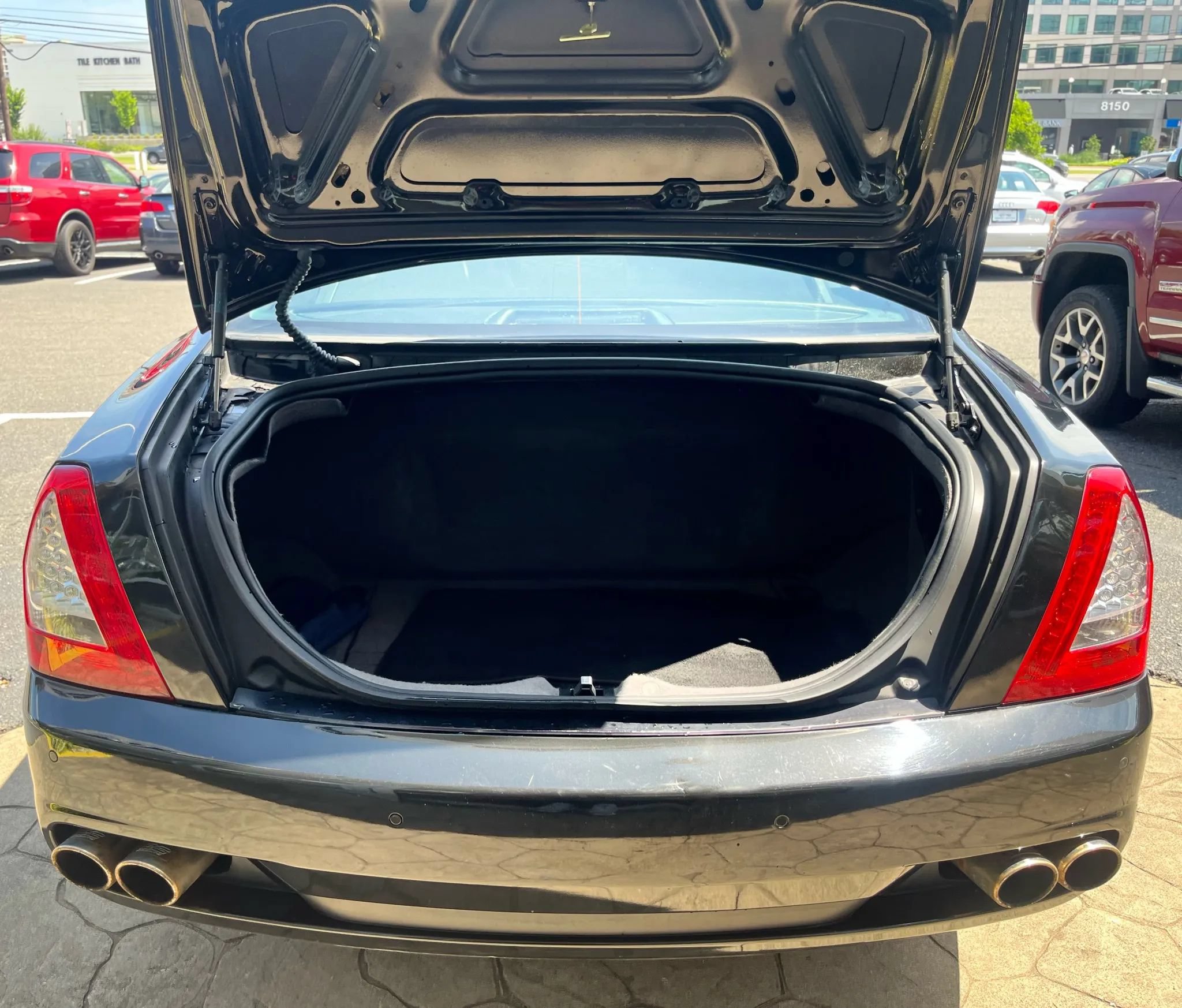 Used 2009 Maserati Quattroporte RWD image 49