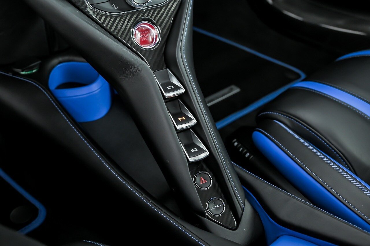 Used 2019 McLaren 720S Performance RWD image 40