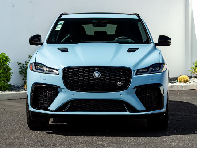 New 2026 Jaguar F-PACE SVR AWD/4WD image 3