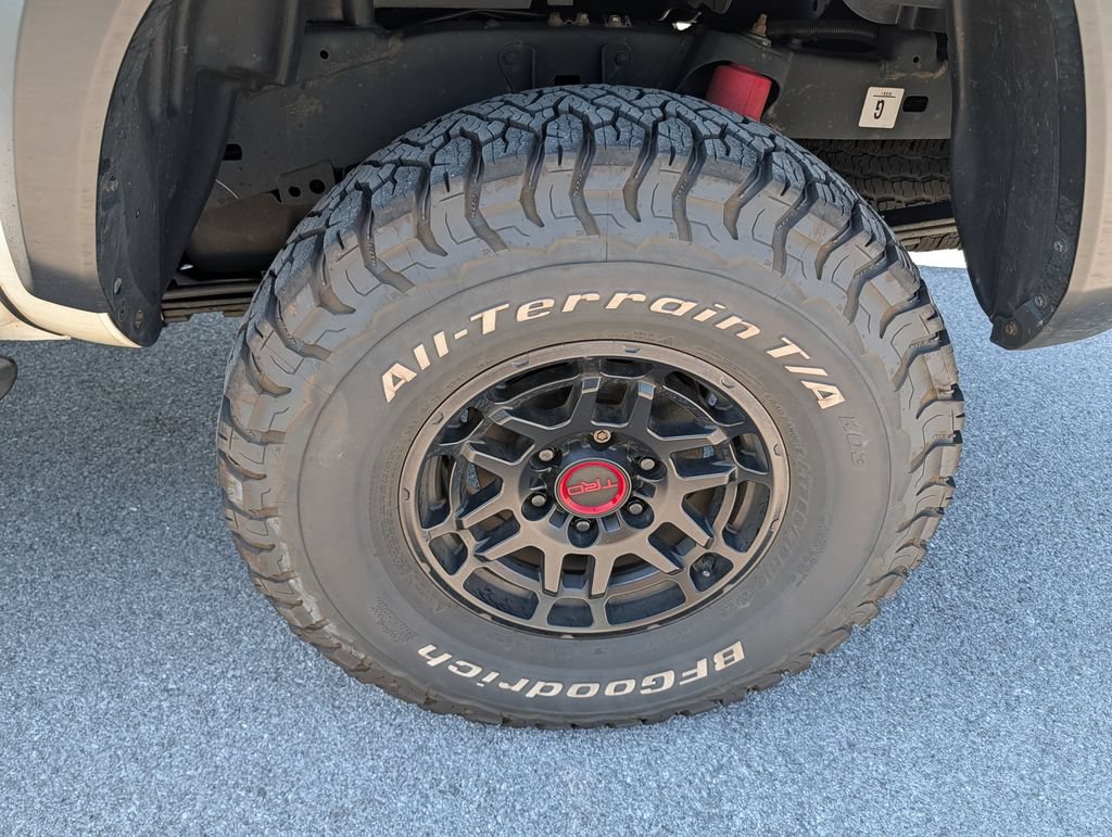 Used 2022 Toyota Tacoma TRD Pro AWD/4WD image 10
