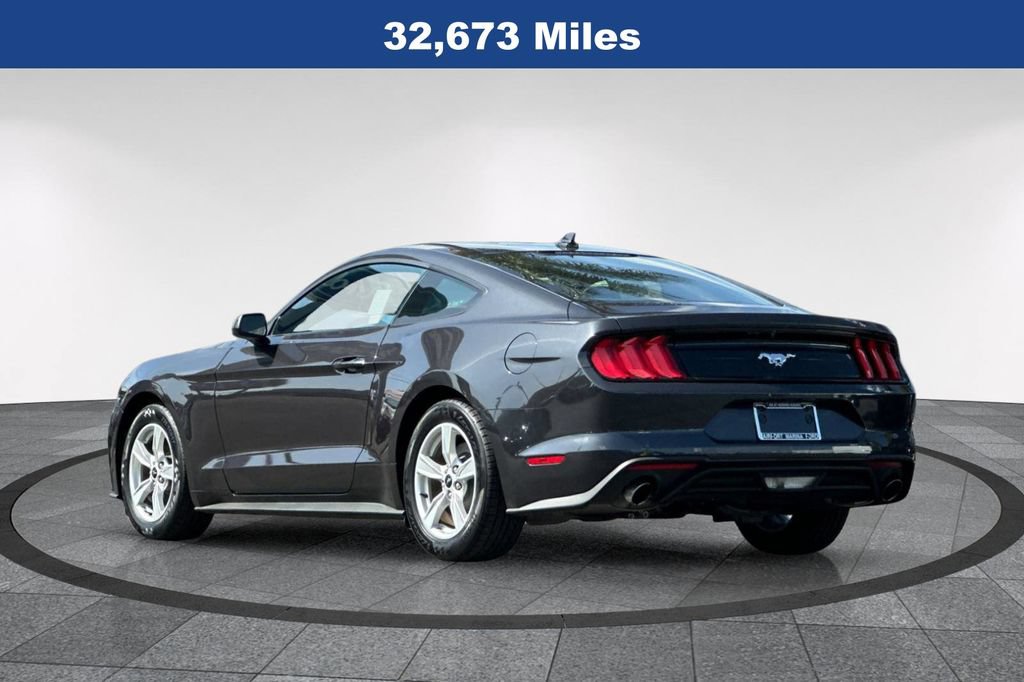 Certified 2022 Ford Mustang Coupe RWD image 8