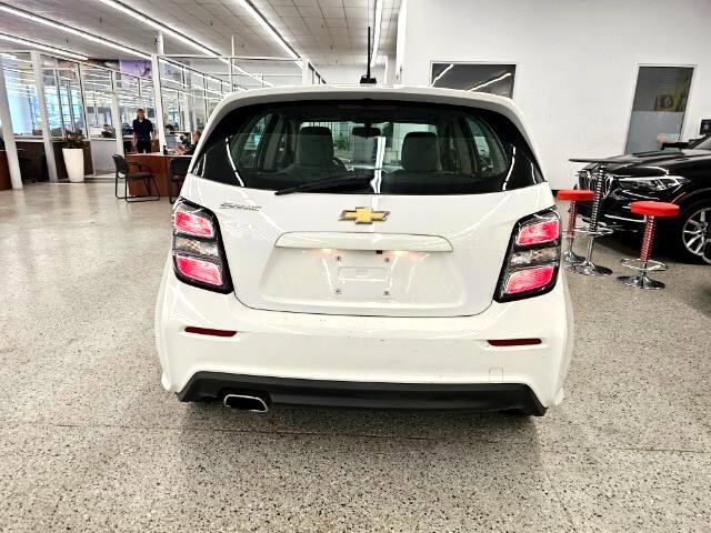 Used 2018 Chevrolet Sonic LT image 5