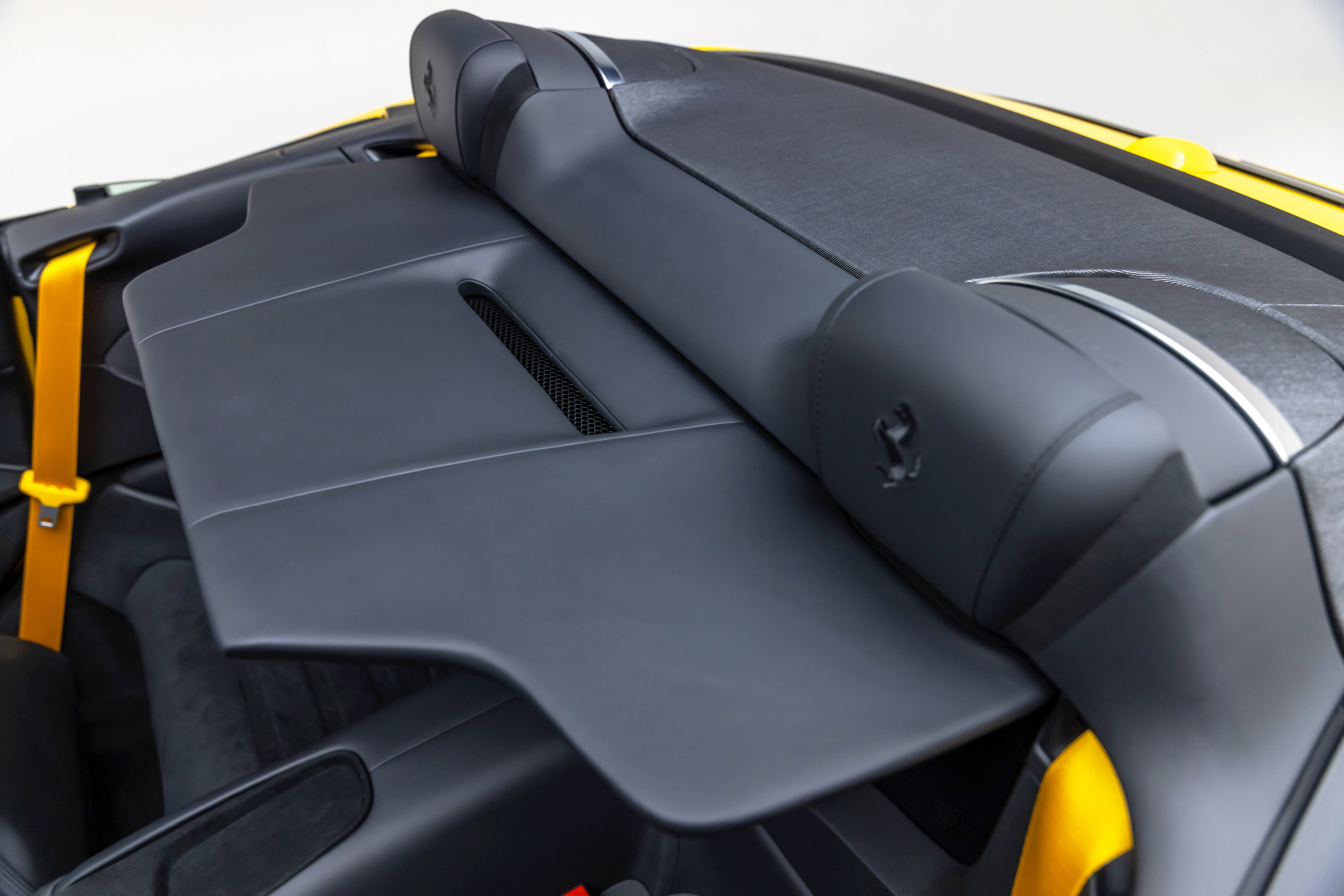 Certified 2025 Ferrari Roma Spider image 51