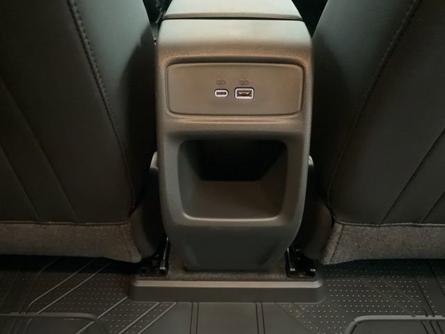 New 2026 Chevrolet Trax LT w/ Midnight Edition FWD image 26