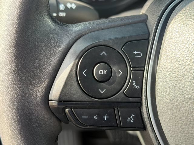 Used 2024 Toyota RAV4 XLE Premium FWD image 26