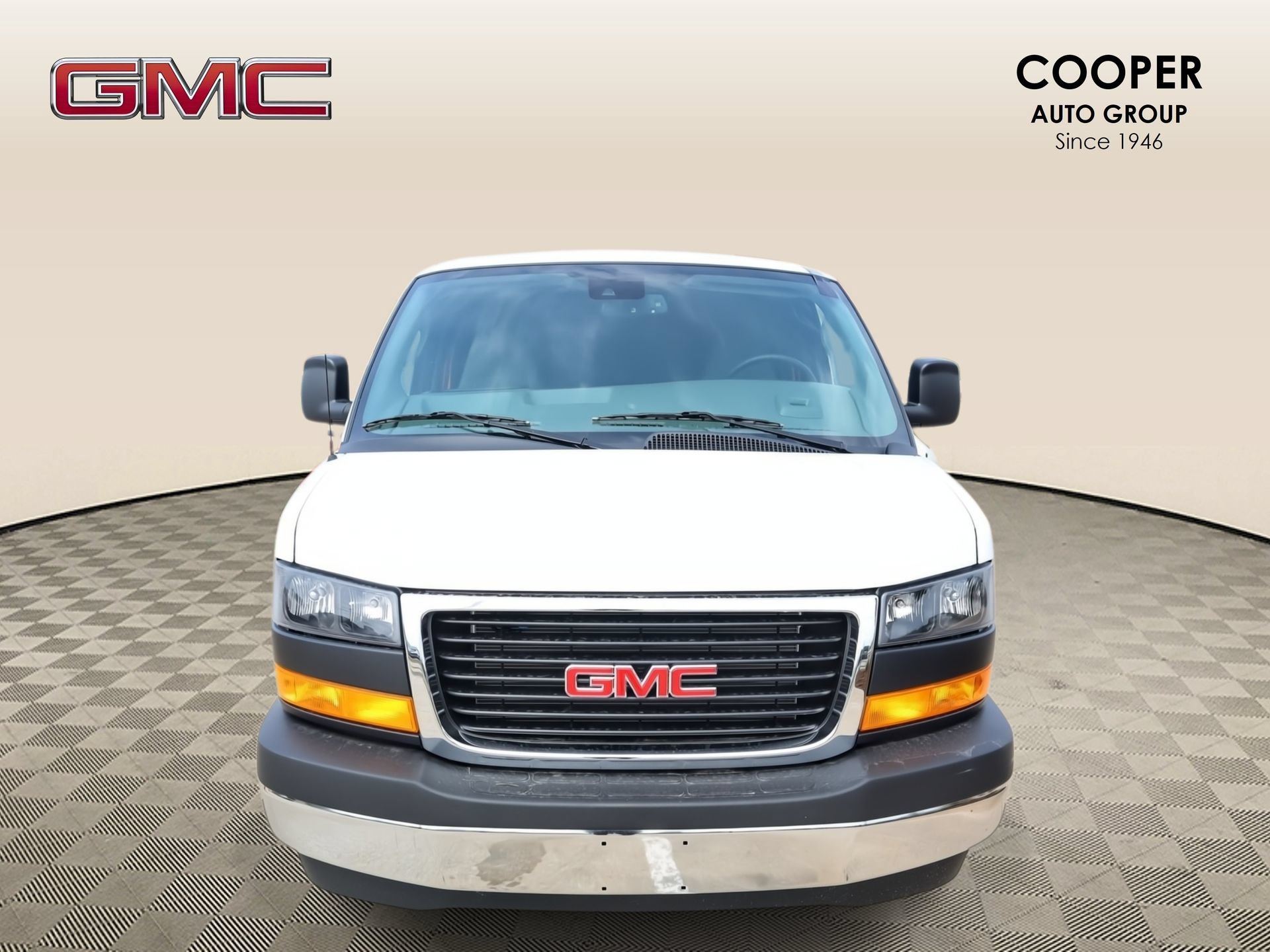 New 2026 GMC Savana 3500 w/ Driver Convenience Package RWD image 10