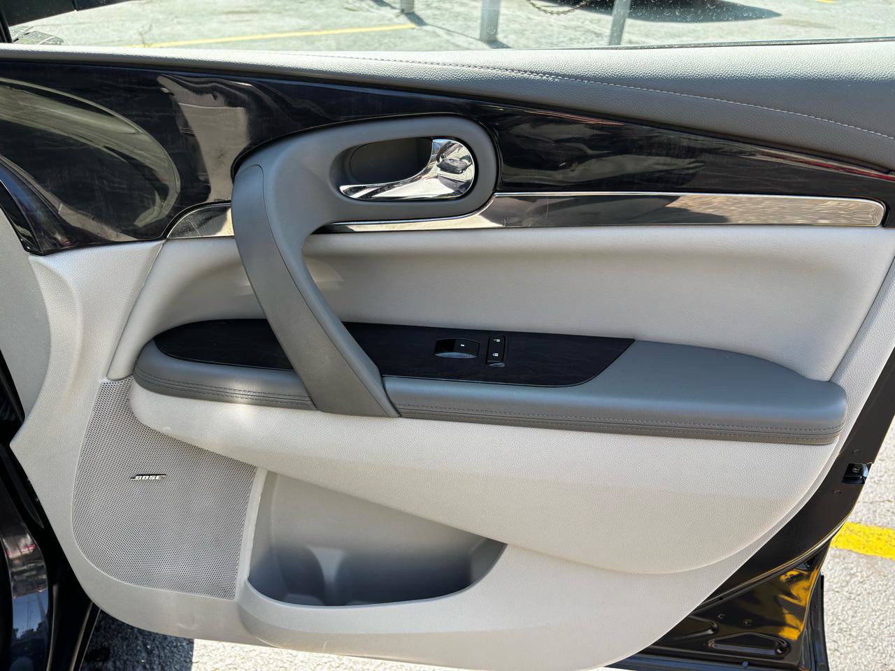 Used 2017 Buick Enclave Leather AWD/4WD image 27