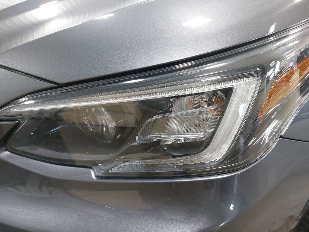 Used 2022 Subaru Legacy Premium image 29
