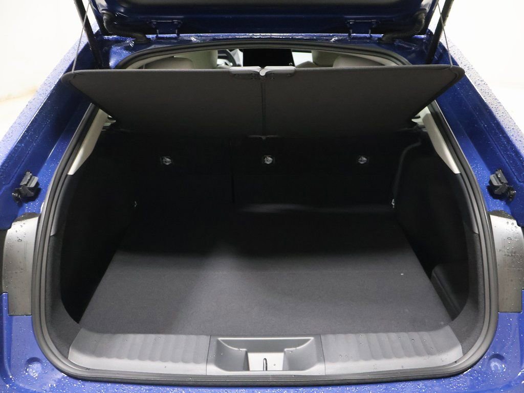 New 2026 Toyota Prius XLE image 18