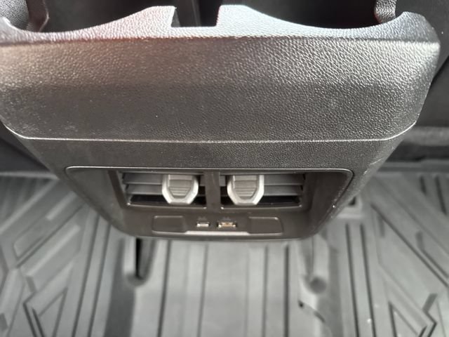 Used 2023 Chevrolet Colorado Z71 w/ Z71 Convenience Package 2 AWD/4WD image 26