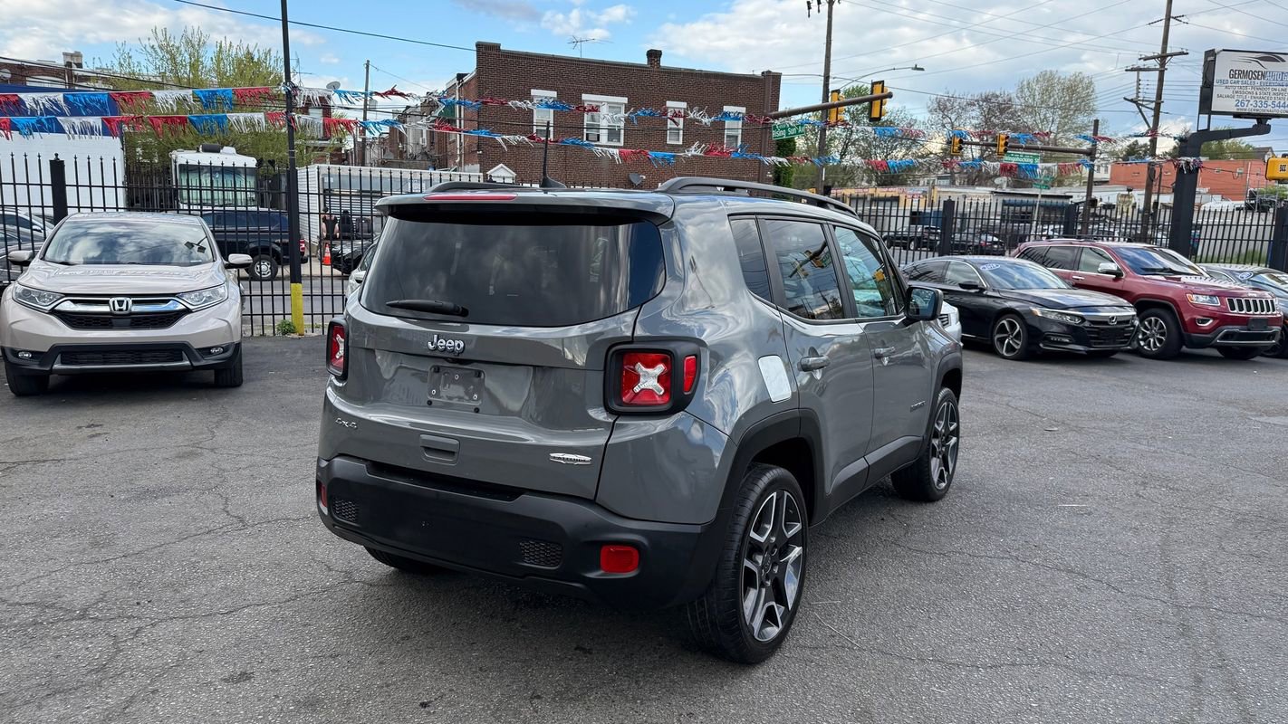 Used 2021 Jeep Renegade Latitude w/ Convenience Group image 4