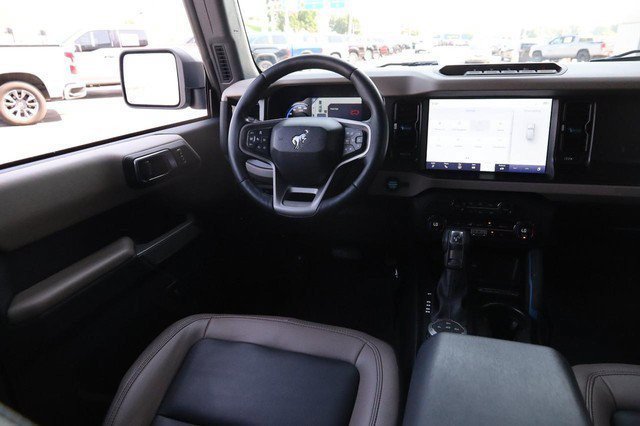 Used 2023 Ford Bronco Wildtrak AWD/4WD image 23