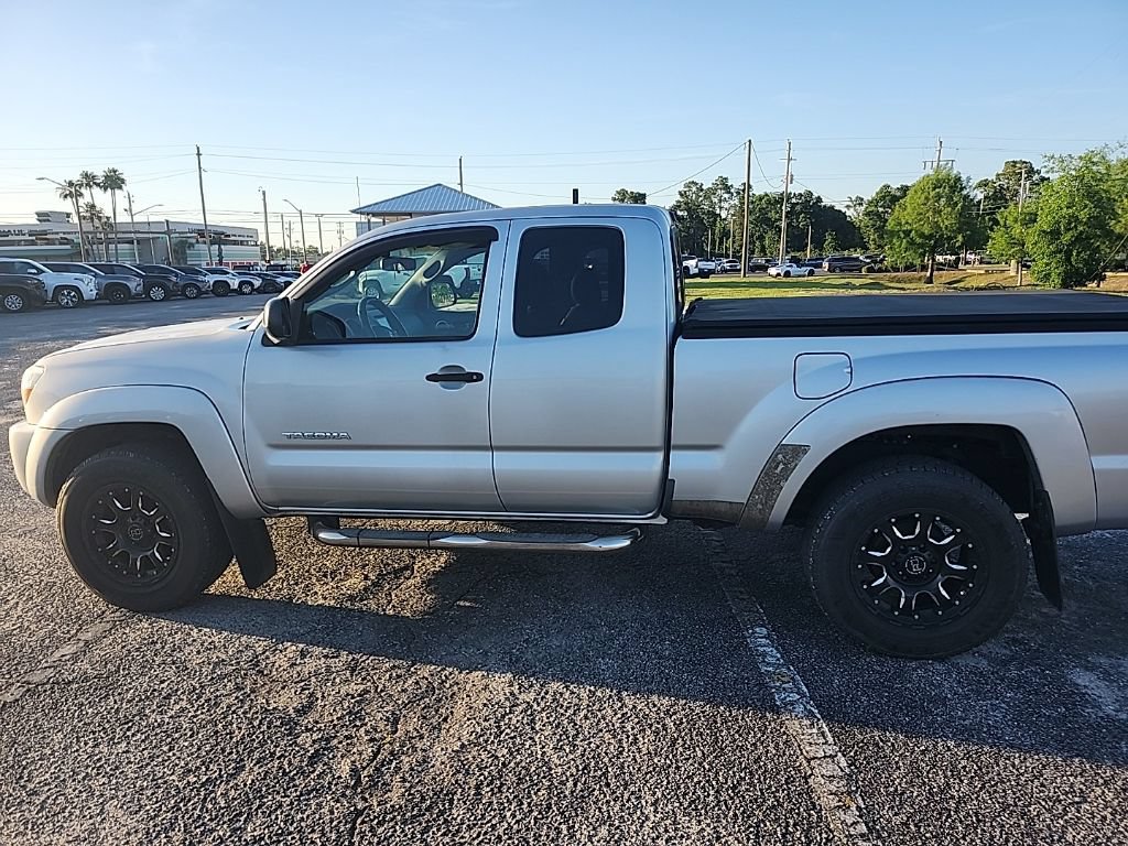 Used 2006 Toyota Tacoma PreRunner RWD image 19