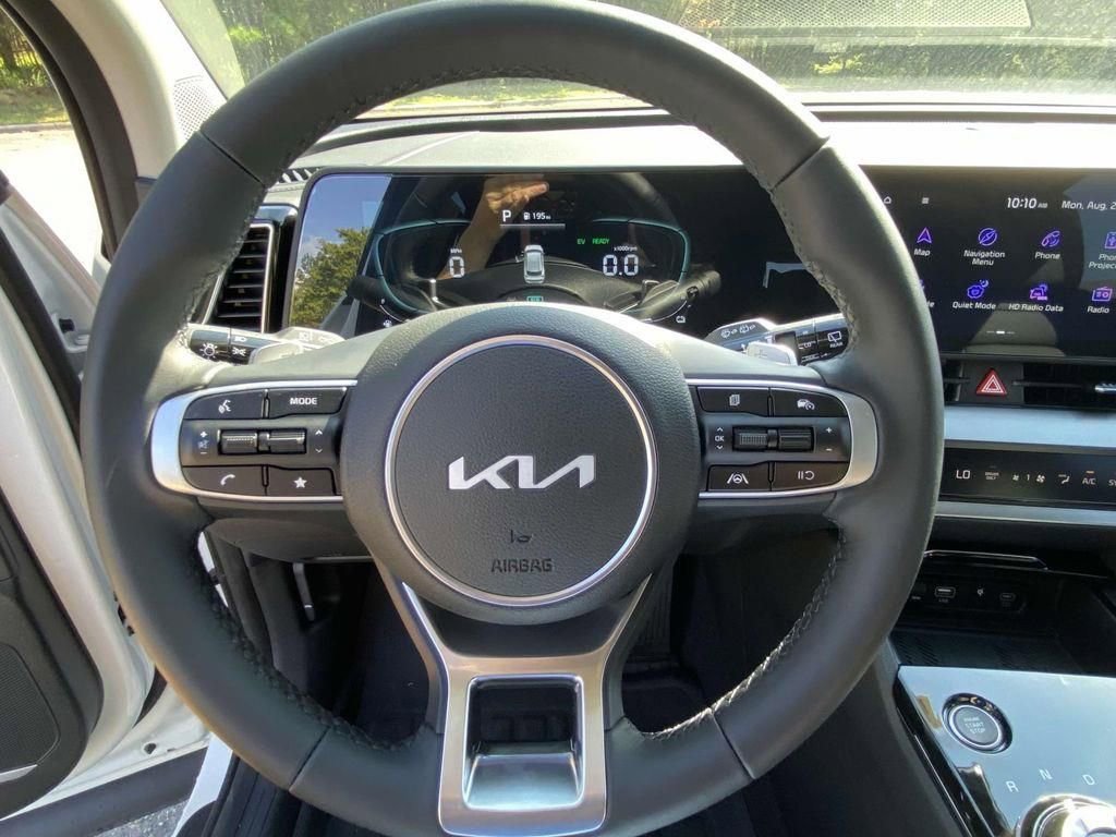 New 2025 Kia Sportage EX image 14