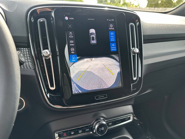 Certified 2023 Volvo XC40 B5 Ultimate w/ Climate Package AWD/4WD image 23