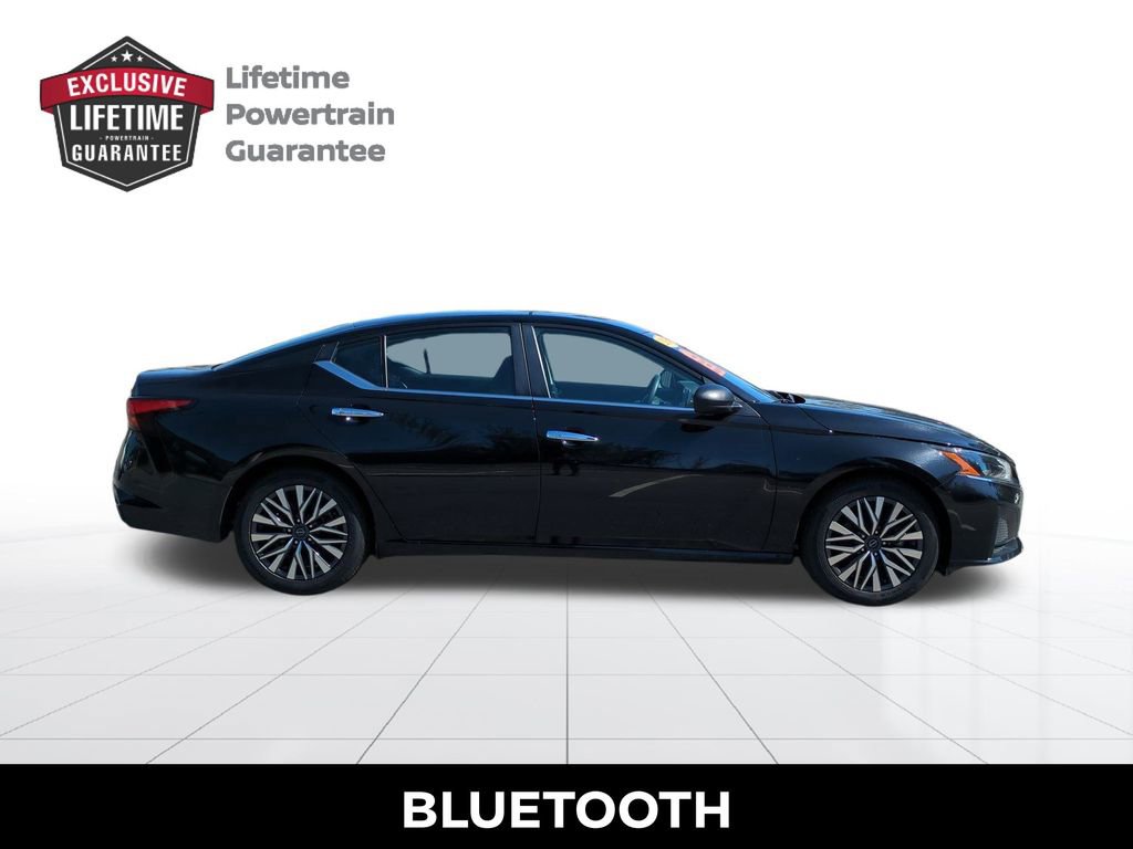 Certified 2024 Nissan Altima 2.5 SV image 2