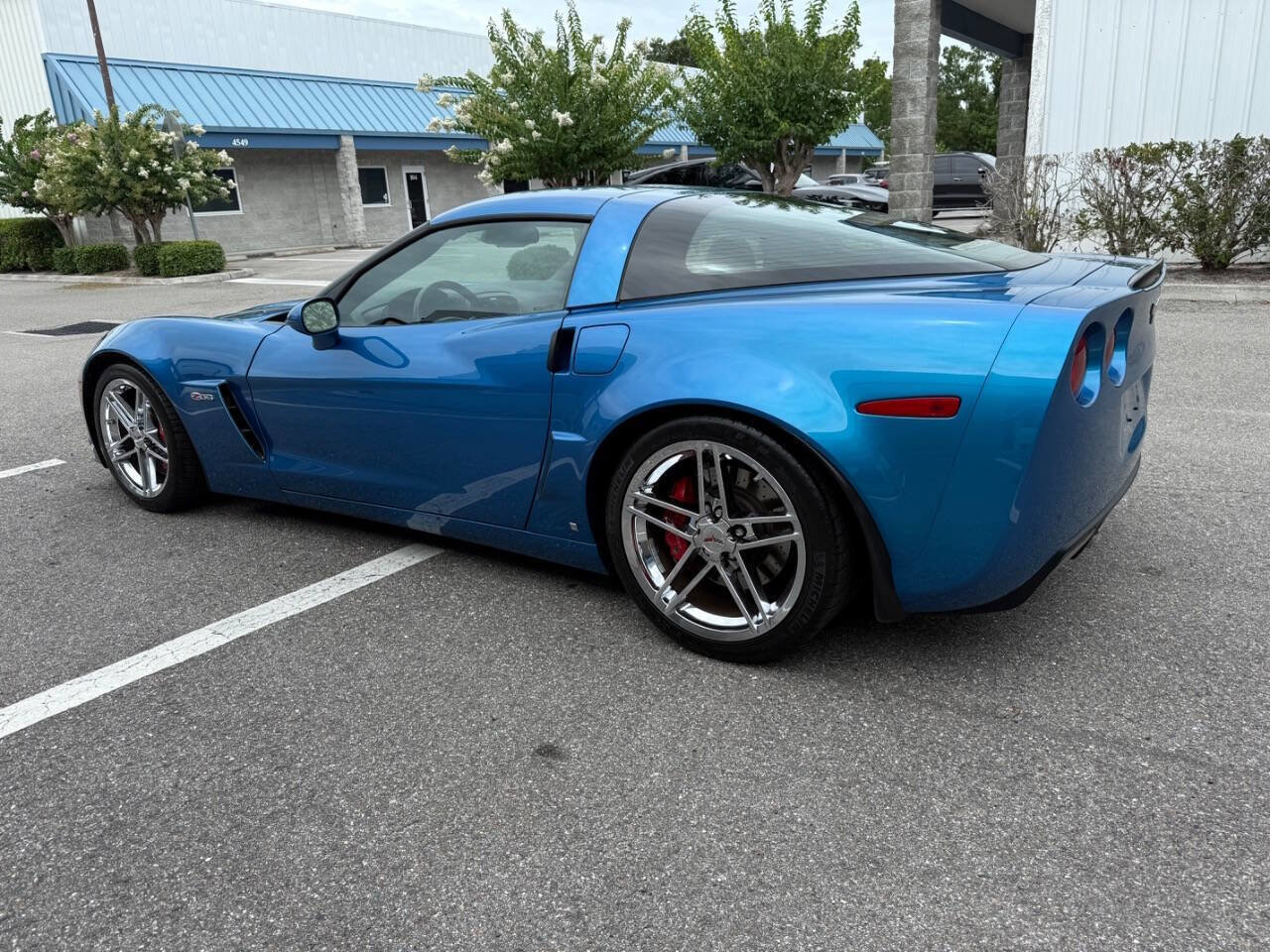 Used 2008 Chevrolet Corvette Z06 w/ Preferred Equipment Group RWD image 5