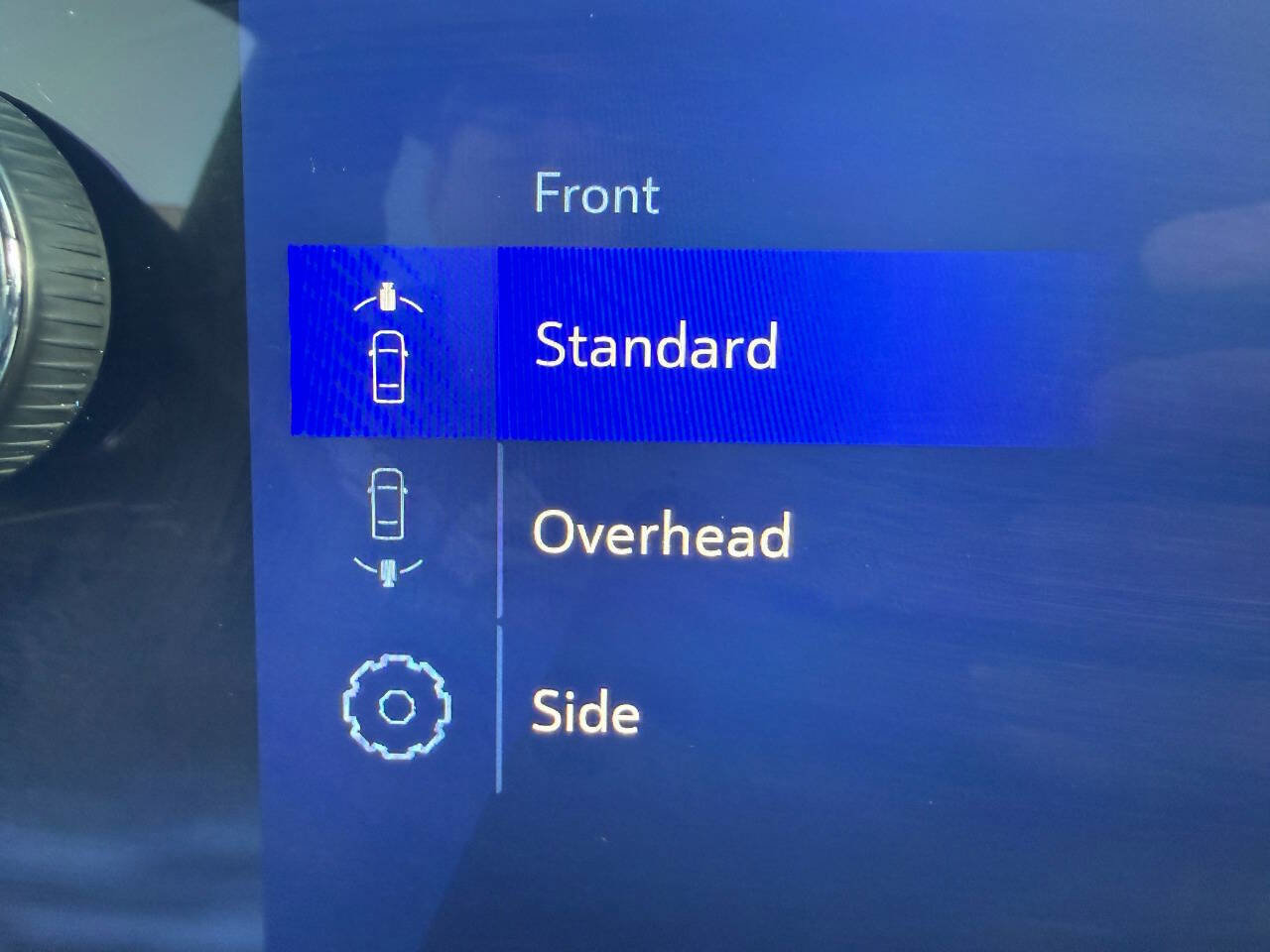 Used 2025 Chevrolet Suburban Z71 image 44