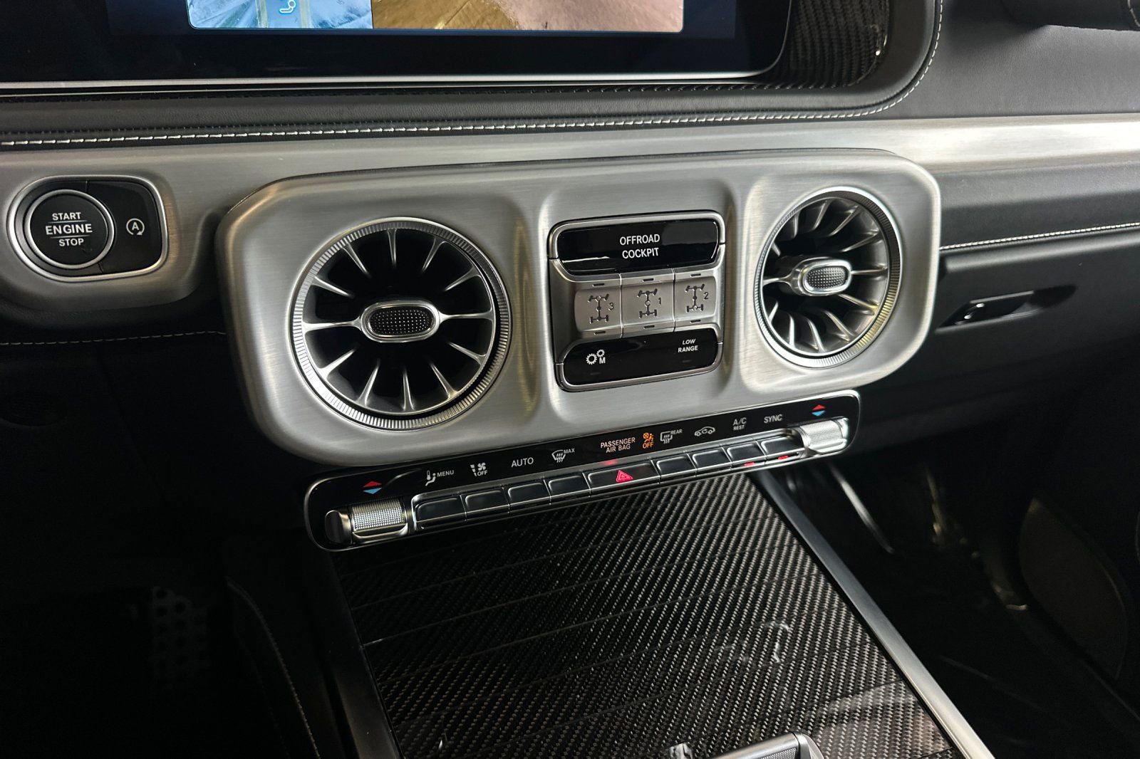 Used 2025 Mercedes-Benz G 63 AMG 4MATIC image 21