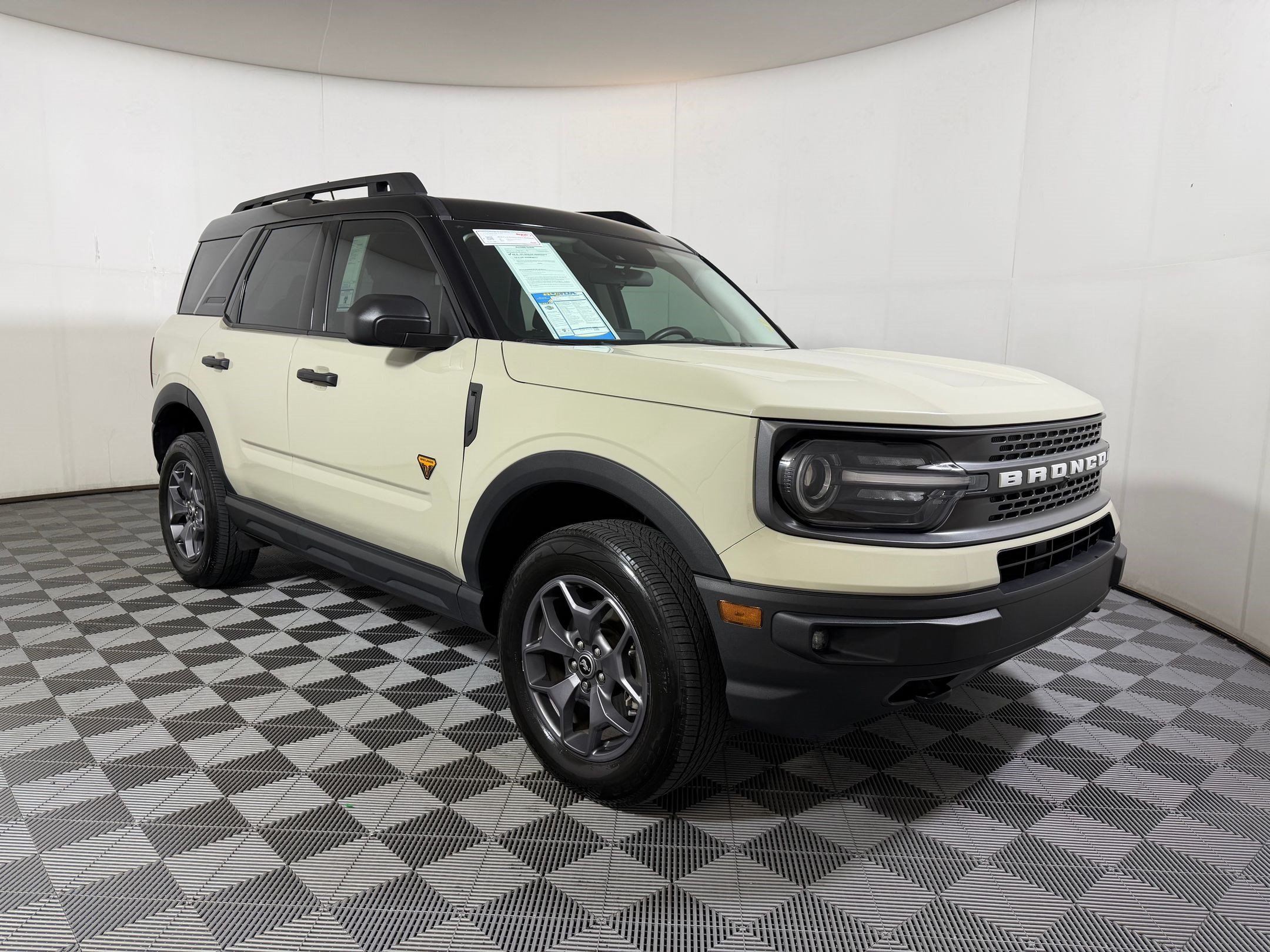 Used 2024 Ford Bronco Sport Badlands AWD/4WD image 6