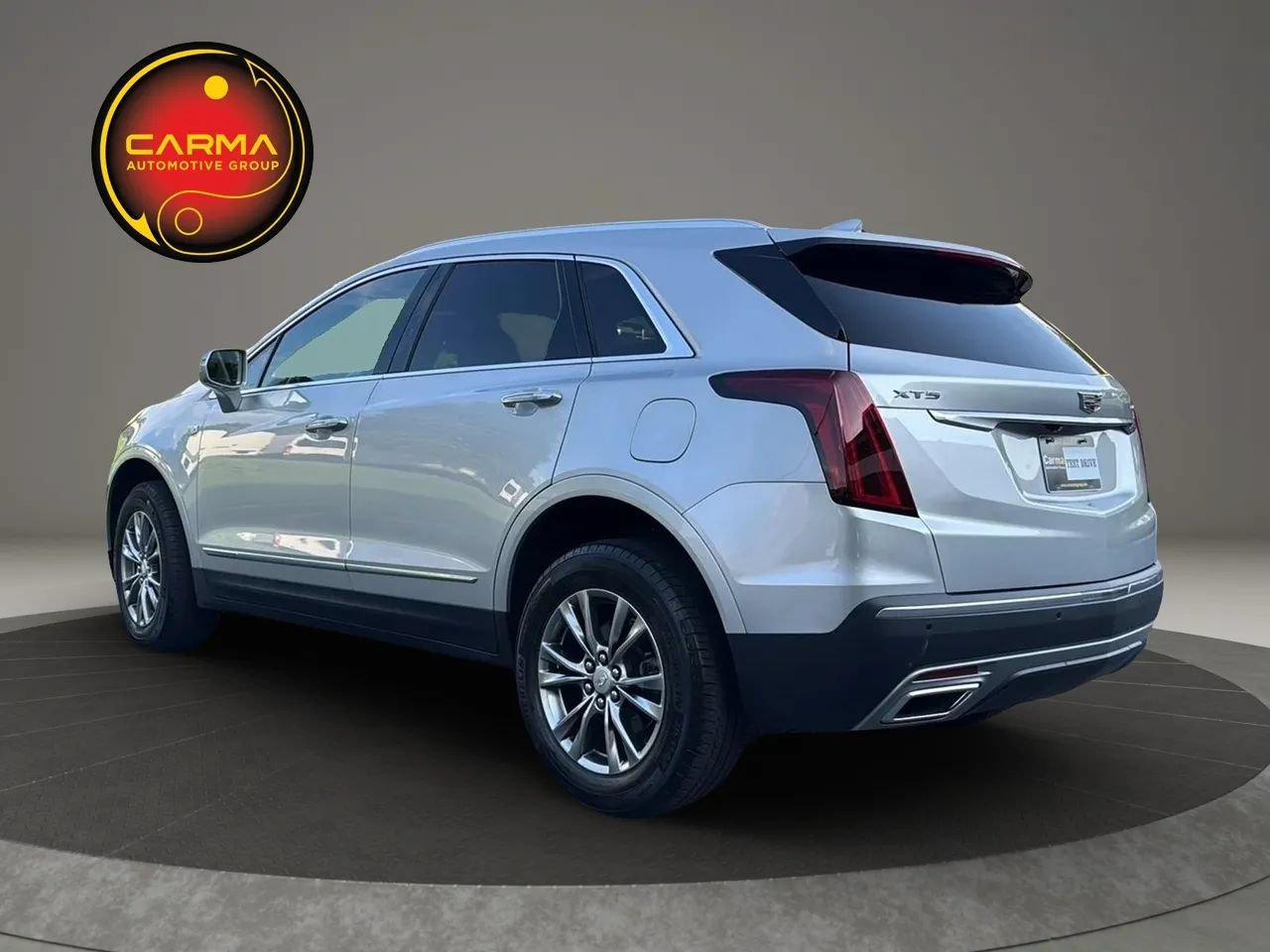 Used 2020 Cadillac XT5 Premium Luxury FWD image 3