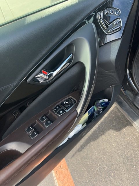 Used 2014 Hyundai Azera Limited w/ Option Group 02 image 24