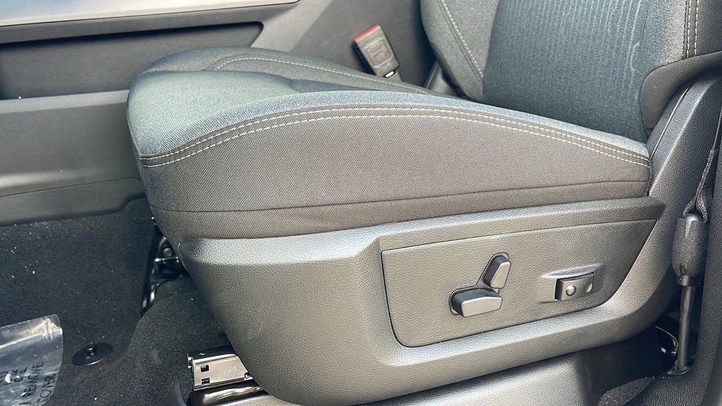 New 2024 RAM 2500 Big Horn w/ Tech Package image 24