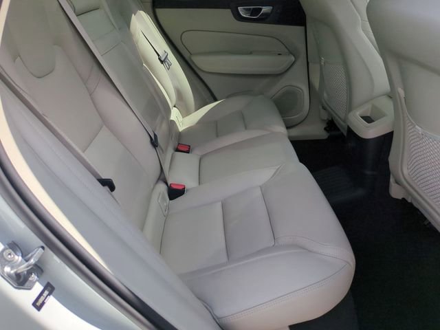 Used 2022 Volvo XC60 T8 Inscription w/ Advanced Package image 31