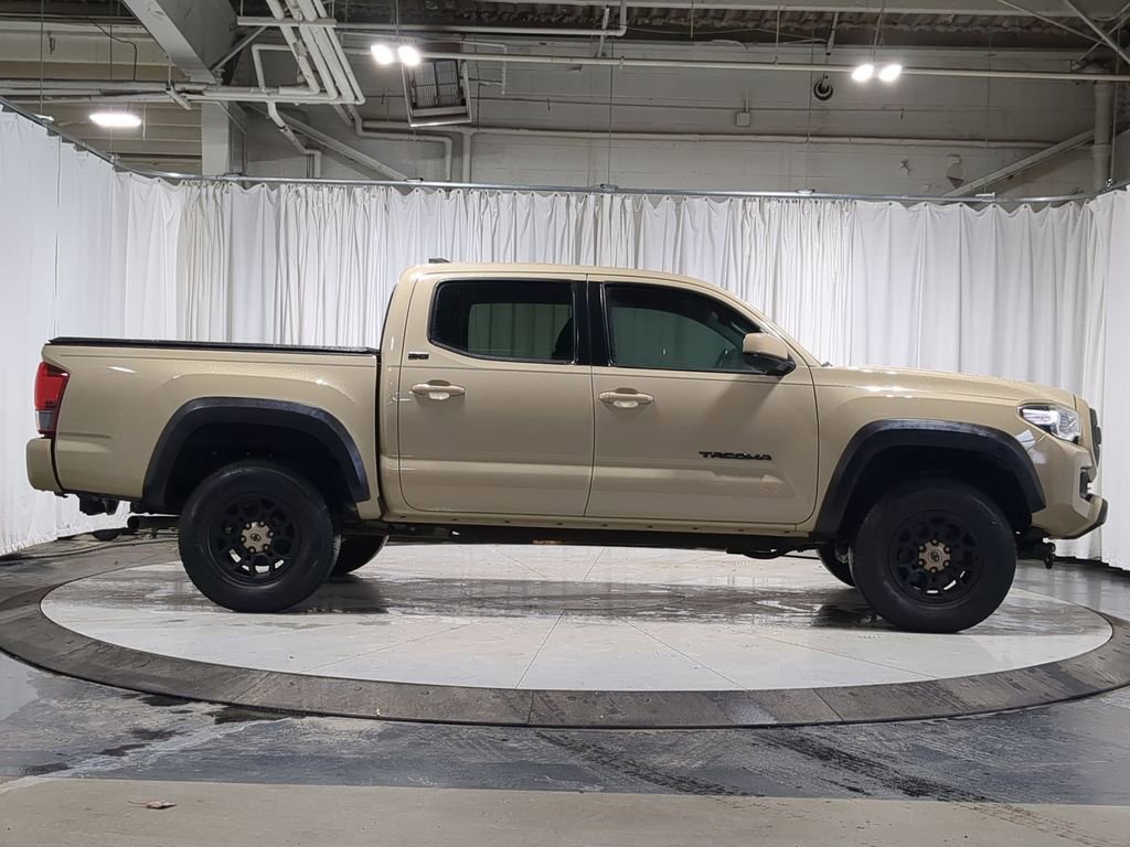 Used 2019 Toyota Tacoma SR5 image 18