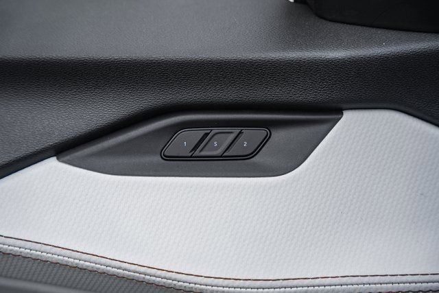 New 2026 Jeep Cherokee Overland image 50