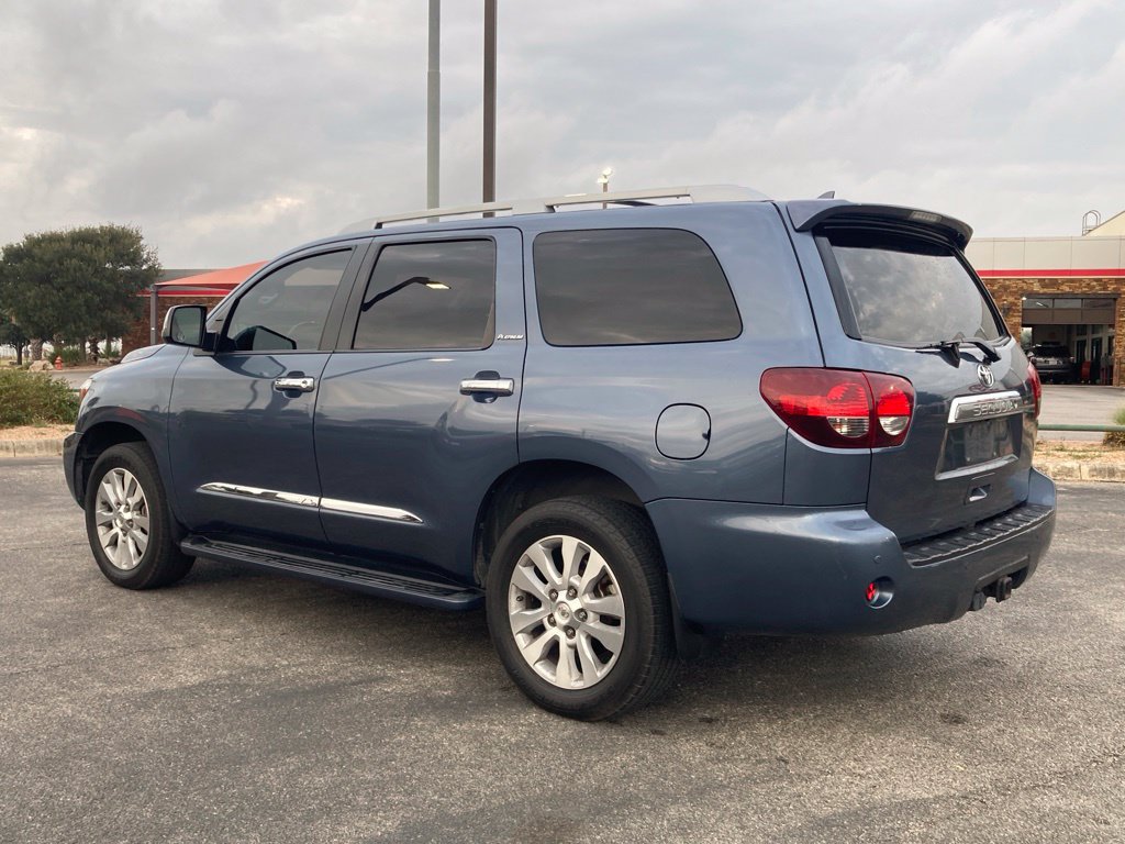 Used 2019 Toyota Sequoia Platinum RWD image 6