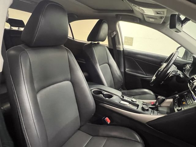 Used 2017 Lexus IS 200t RWD image 11