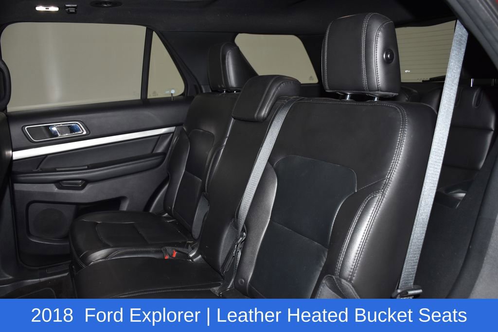 Used 2018 Ford Explorer XLT w/ Equipment Group 202A AWD/4WD image 29