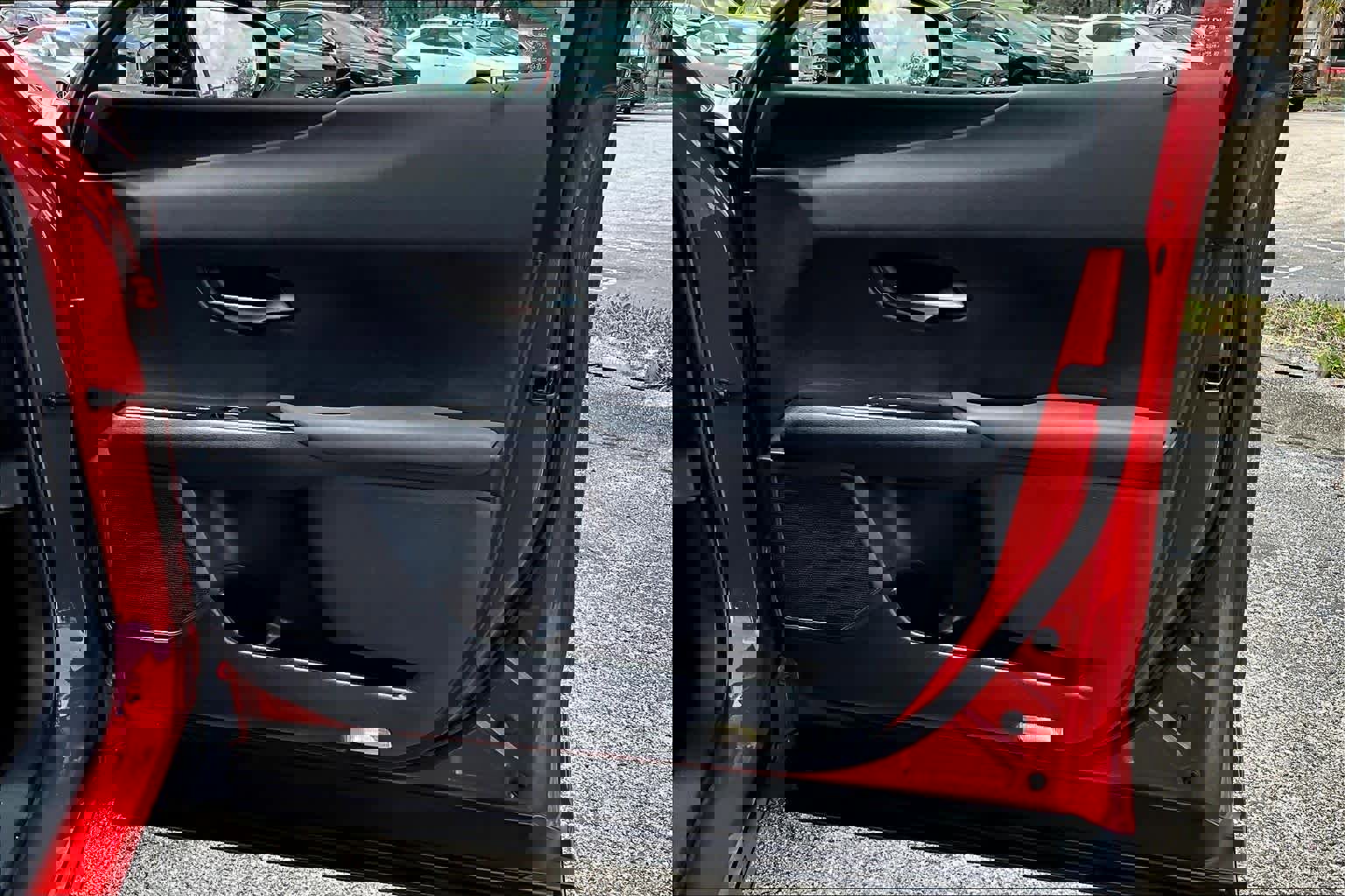 Used 2020 Lexus UX 200 w/ Premium Package image 27