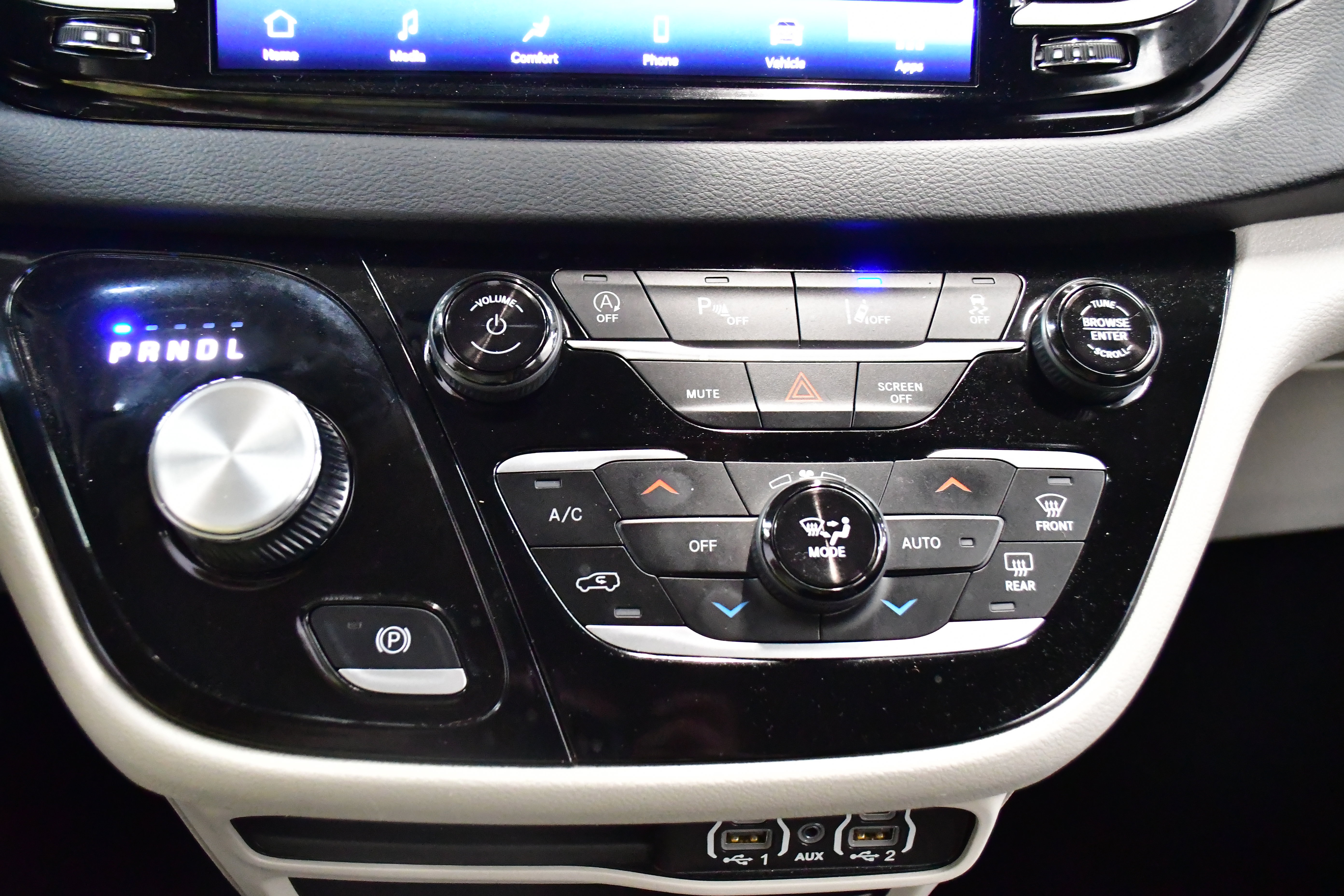 Used 2025 Chrysler Pacifica Select FWD image 28