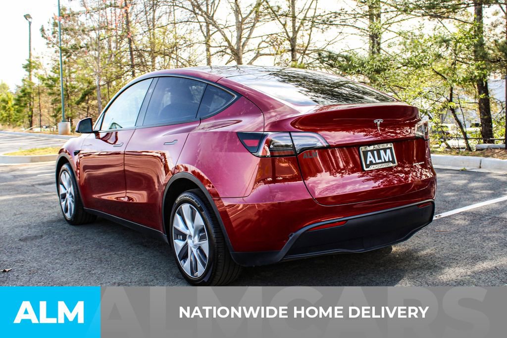 Used 2024 Tesla Model Y Long Range image 5