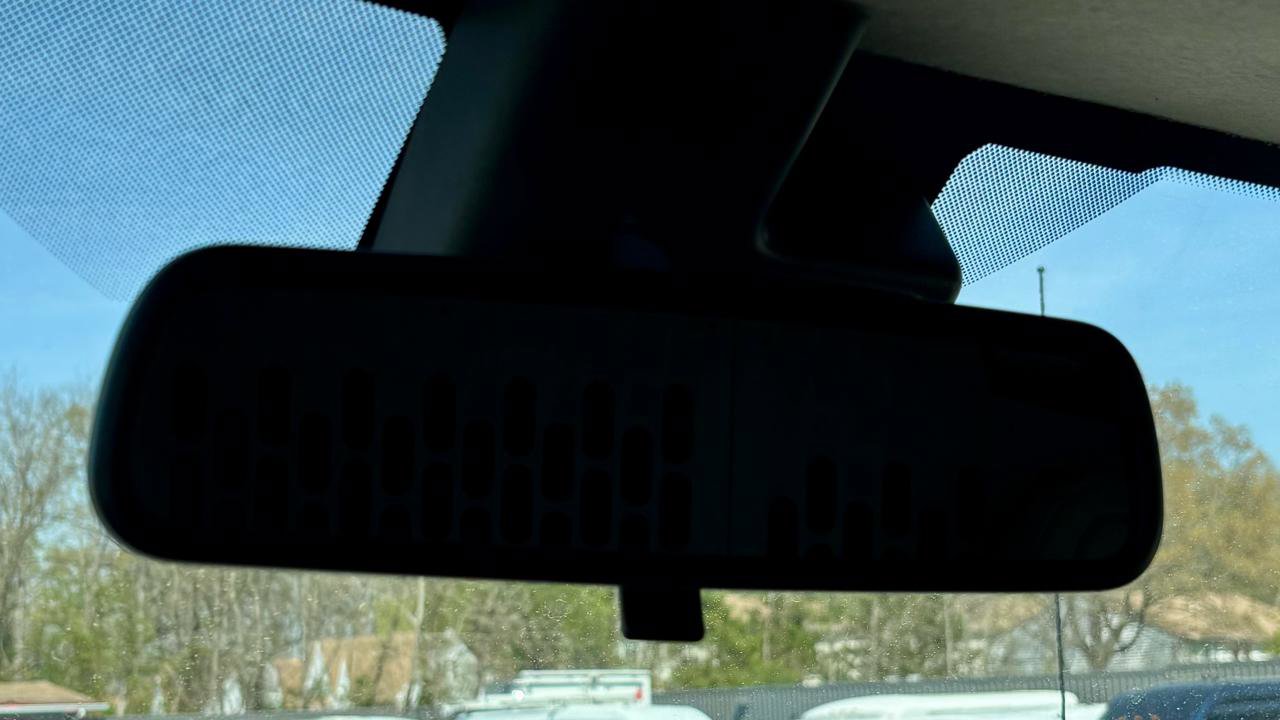 Used 2020 Chevrolet Express 3500 w/ Driver Convenience Package image 19