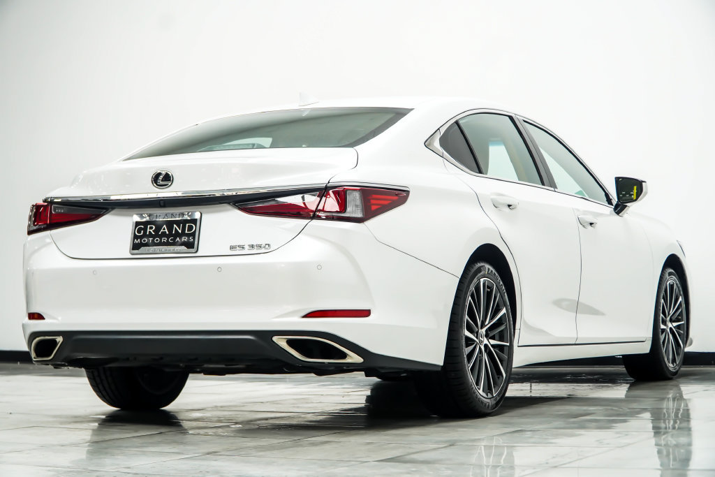 Used 2024 Lexus ES 350 w/ Premium Package FWD image 16
