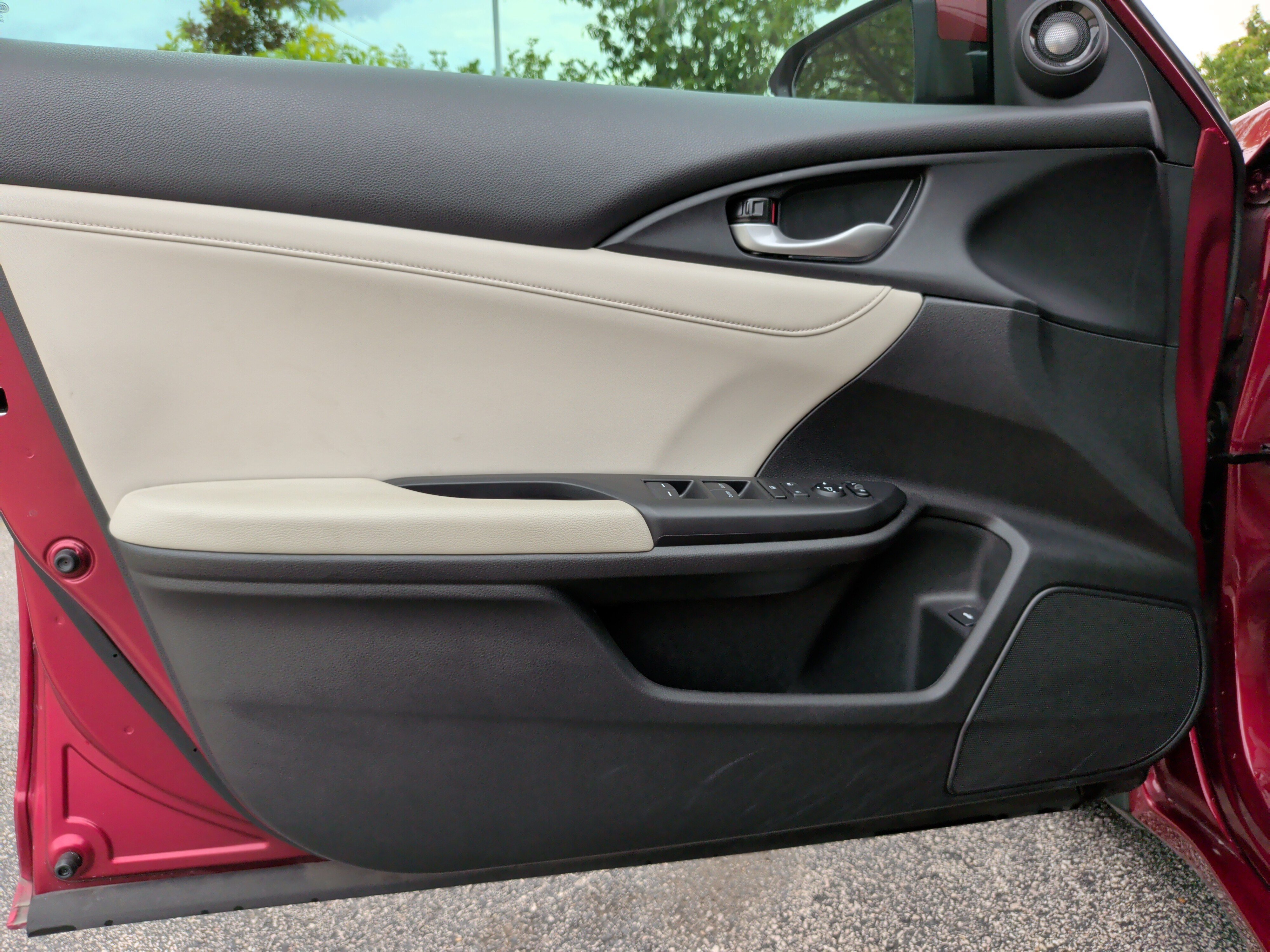 Used 2022 Honda Insight Touring image 30