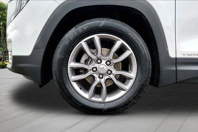 Used 2024 GMC Terrain SLT AWD/4WD image 9
