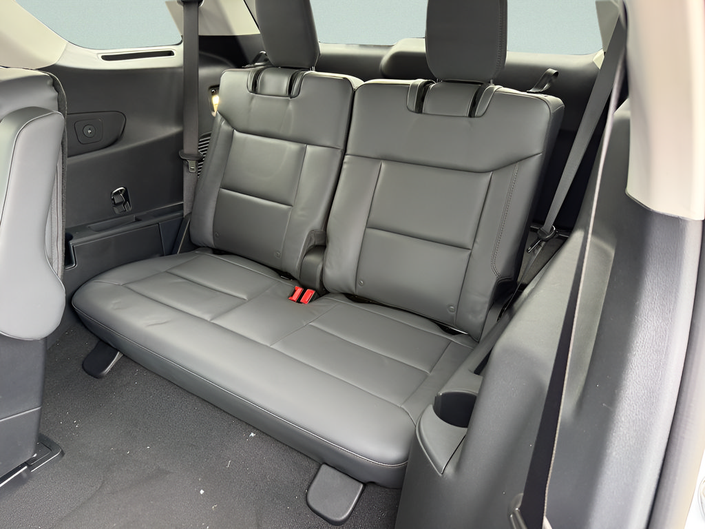 New 2026 Ford Explorer Active w/ Active Comfort Package AWD/4WD image 7