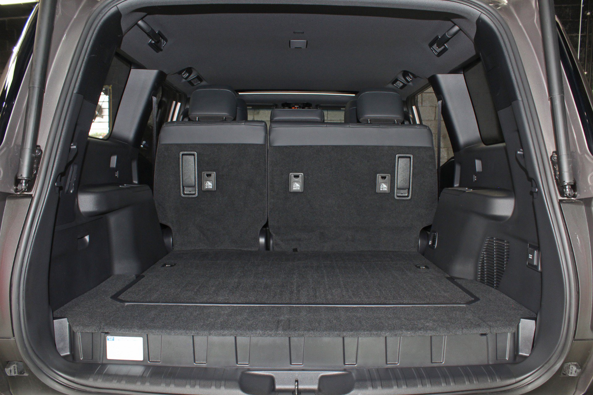 Used 2025 Toyota Land Cruiser w/ Premium Package AWD/4WD image 89