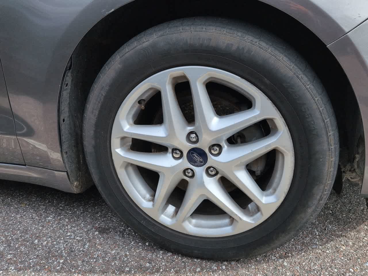 Used 2013 Ford Fusion SE FWD image 9