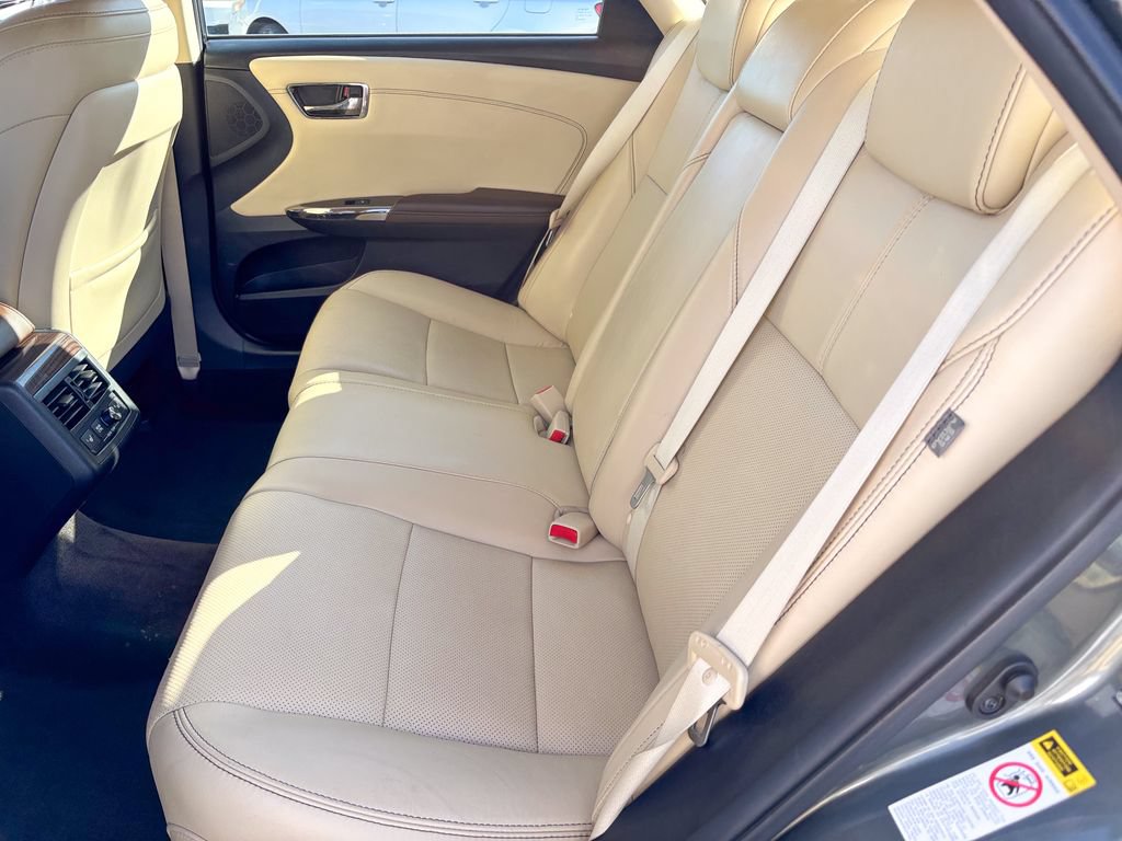 Used 2013 Toyota Avalon Limited FWD image 51