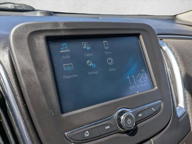 Used 2018 Chevrolet Malibu LT FWD image 13