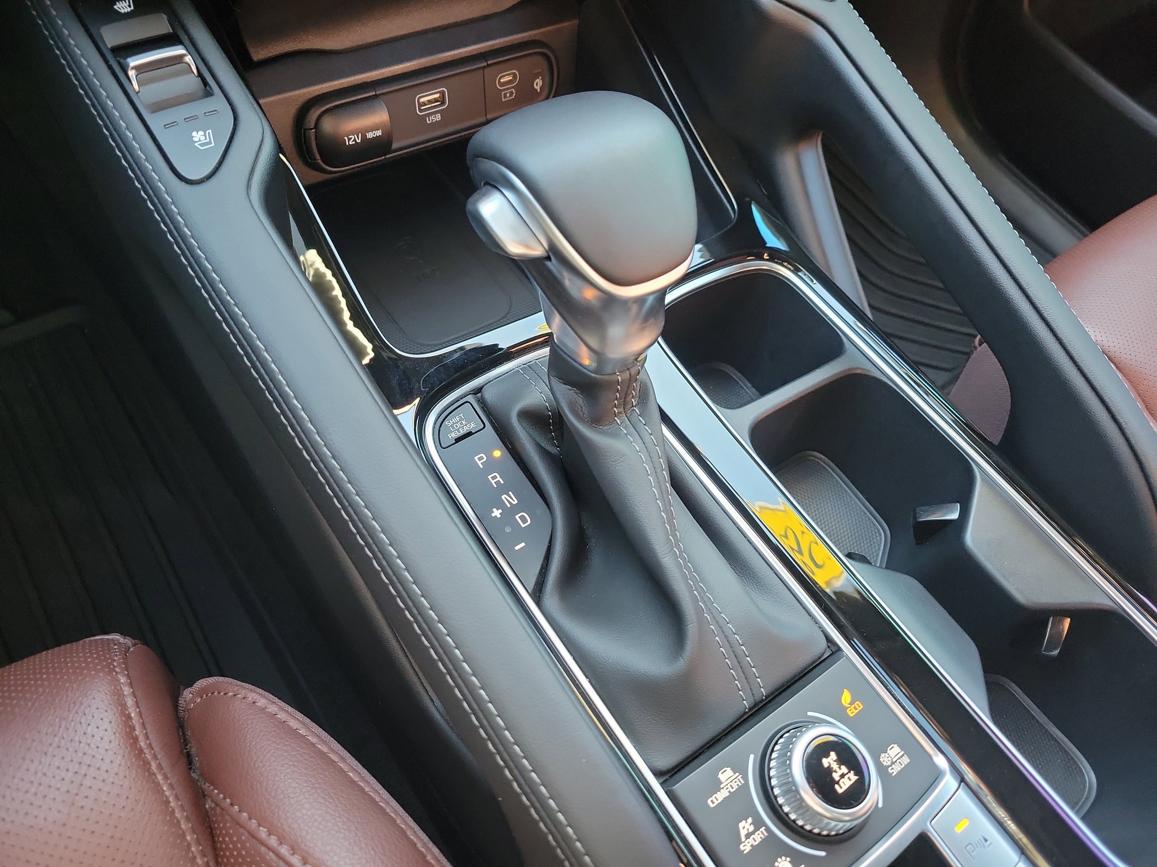 Used 2023 Kia Telluride SX image 39